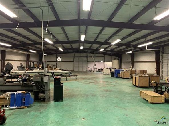 105 Park Central Rd, Mineola, TX 75773